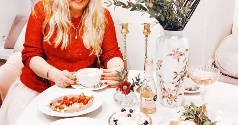Joulujuhlat, Helsinki-päivä, herkullinen aamiainen ja juhlavaa kosmetiikkaa