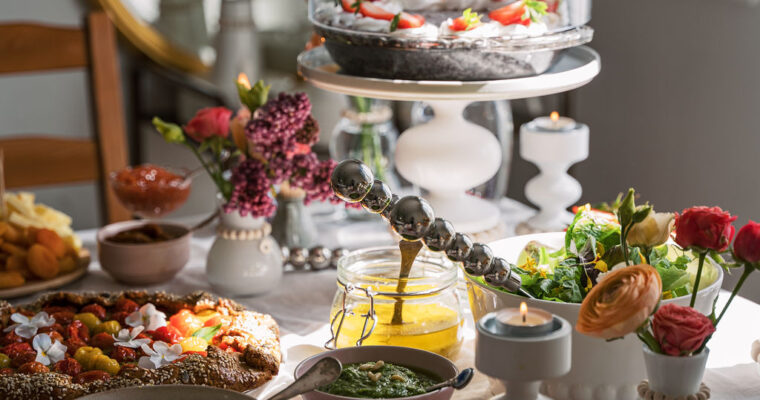 Annin Uunissa ja Aarikka kestit