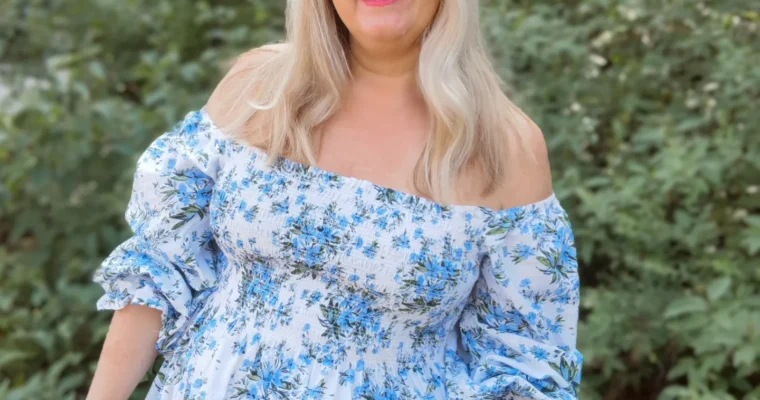 Kaksi erilaista kesämekkoa ja lapsuuden kesät!