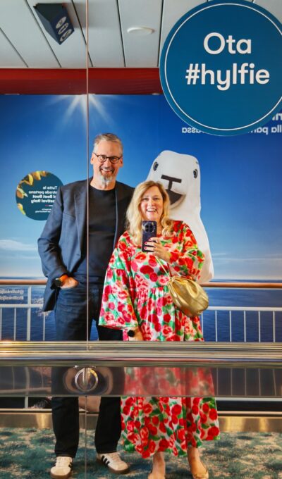 Kupliva viiniristeily